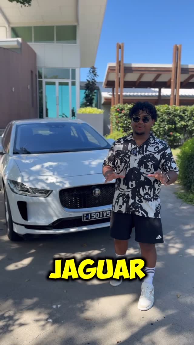Jaguar I-Pace thumbnail